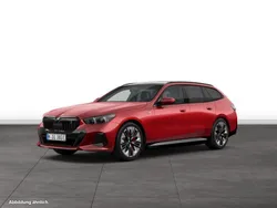 Rot Gebraucht 2024 BMW i5 Limousine | 68.702 €