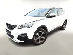 Weiss Gebraucht 2020 Peugeot 3008 Crossway SUV | 21.988 € (Fairer Preis)