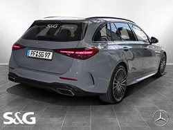 Gebraucht 2025 Mercedes C300 AMG line | 67.999 €