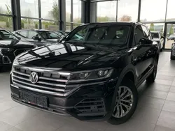 Schwarz Gebraucht 2019 VW Touareg SUV | 36.990 € (Teuer)