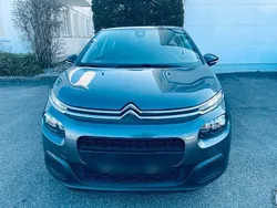 Grau Gebraucht 2018 Citroën C3 Kleinwagen | 8.600 €