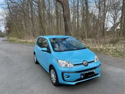 Blau Gebraucht 2020 VW up! Kleinwagen | 9.050 € (Guter Preis)