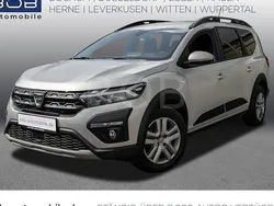Grau Gebraucht 2022 Dacia Jogger Comfort Kombi | 18.444 € (Guter Preis)