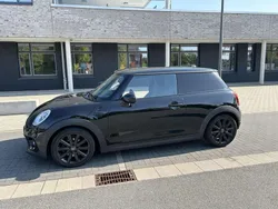 Schwarz Gebraucht 2016 Mini Cooper D Kleinwagen | 13.500 € (Teuer)