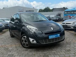 Grau Gebraucht 2010 Renault Scénic III Dynamique Van / Kleinbus | 4.699 € (Fairer Preis)