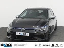 Deep black perleffekt Gebraucht 2024 VW Golf VIII R Limousine | 47.890 €