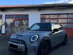 Grau Gebraucht 2022 Mini Cooper SE Kleinwagen | 16.900 € (Guter Preis)