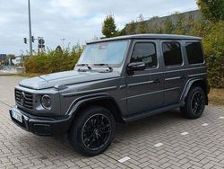 Grau Gebraucht 2024 Mercedes G450 AMG line SUV | 154.000 € (Superpreis)