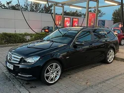 Schwarz Gebraucht 2012 Mercedes C220 Kombi | 7.999 € (Fairer Preis)