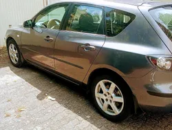 Silber Gebraucht 2007 Mazda 3 Limousine | 3.850 € (Etwas zu teuer)