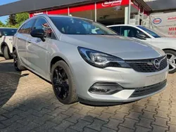 Argon silber/ice silver (m2) Gebraucht 2021 Opel Astra Business Elegance Kombi | 7.800 €
