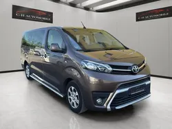 Rich oak Gebraucht 2017 Toyota Proace Verso Comfort Kombi | 15.450 € (Fairer Preis)