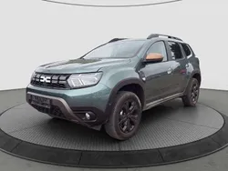 Oxidgrün Gebraucht 2024 Dacia Duster Extreme SUV | 22.987 € (Fairer Preis)