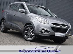 Grau Gebraucht 2015 Hyundai ix35 SUV | 9.444 € (Fairer Preis)