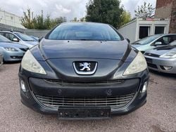 Grau Gebraucht 2008 Peugeot 308 Tendance Limousine | 2.400 € (Guter Preis)