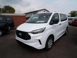 Weiß Neu 2025 Ford Transit Custom Trend Kombi | 40.490 € (Etwas zu teuer)