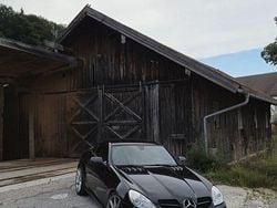 Schwarz Gebraucht 2004 Mercedes SLK350 AMG Cabrio | 13.500 €