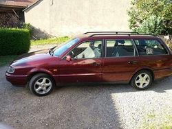 Rot Gebraucht 1995 VW Passat GT Kombi | 1.200 €