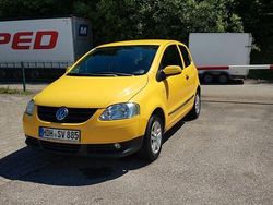 Gelb Gebraucht 2006 VW Fox Kleinwagen | 750 € (Fairer Preis)