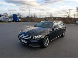 Schwarz Gebraucht 2018 Mercedes E200 Kombi | 29.000 €