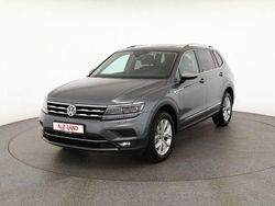 Grau Gebraucht 2021 VW Tiguan Allspace Highline SUV | 34.950 € (Fairer Preis)
