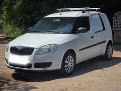Weiß Gebraucht 2007 Skoda Roomster Kombi | 2.350 € (Fairer Preis)