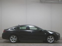 Schwarz Gebraucht 2022 Opel Insignia Business Limousine | 15.280 € (Guter Preis)