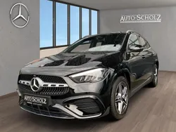Schwarz Gebraucht 2024 Mercedes GLA200 AMG SUV | 41.668 € (Fairer Preis)