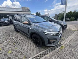 Grau Neu 2025 Dacia Jogger Extreme Limousine | 24.087 € (Fairer Preis)