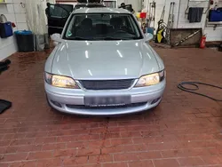 Silber Gebraucht 1999 Opel Vectra Limousine | 2.099 € (Fairer Preis)