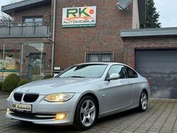 Silber Gebraucht 2011 BMW 320 Coupé | 11.500 € (Teuer)