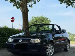 Schwarz Gebraucht 2001 VW Golf Cabriolet Cabrio | 2.399 €