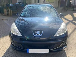 Schwarz Gebraucht 2009 Peugeot 206+ Kleinwagen | 2.600 €