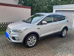 Silber Gebraucht 2019 Ford Kuga SUV | 17.900 € (Fairer Preis)