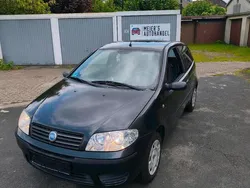 Schwarz Gebraucht 2006 Fiat Punto Kleinwagen | 1.600 € (Fairer Preis)