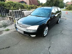 Schwarz Gebraucht 2002 Ford Mondeo Ghia Kombi | 1.400 €