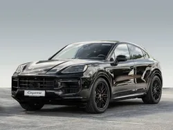 Schwarz Neu 2025 Porsche Cayenne S E-Hybrid SUV | 167.280 €