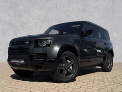 Carpathian grey Gebraucht 2025 Land Rover Defender SE Dynamic SUV | 88.490 € (Etwas zu teuer)