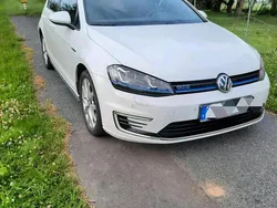 Weiß Gebraucht 2016 VW Golf VII GTE Kleinwagen | 13.900 € (Fairer Preis)