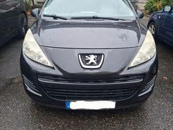 Schwarz Gebraucht 2010 Peugeot 207 Kleinwagen | 2.399 € (Guter Preis)