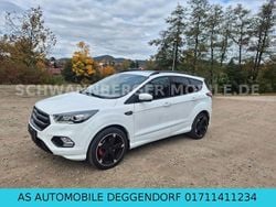 Weiß Gebraucht 2019 Ford Kuga ST-Line SUV | 19.400 € (Guter Preis)