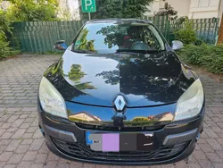 Schwarz Gebraucht 2011 Renault Mégane III Dynamique Limousine | 4.750 € (Fairer Preis)