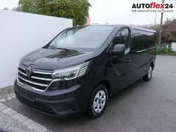 Midnight black Neu 2025 Renault Trafic Evolution Van | 41.340 € (Etwas zu teuer)