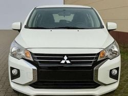 Weiß Gebraucht 2020 Mitsubishi Space Star Limousine | 8.900 € (Fairer Preis)