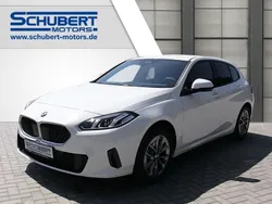 Alpinweiss iii Gebraucht 2025 BMW 116 Kleinwagen | 28.900 €
