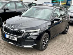 Schwarz Gebraucht 2020 Skoda Kamiq Ambition SUV | 17.690 € (Fairer Preis)