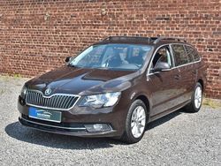 Braun Gebraucht 2015 Skoda Superb Kombi | 7.400 € (Guter Preis)