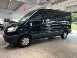 Schwarz Gebraucht 2016 Ford Transit Van / Kleinbus | 15.490 € (Fairer Preis)