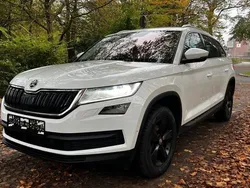 Weiß Gebraucht 2020 Skoda Kodiaq Style SUV | 25.400 € (Fairer Preis)