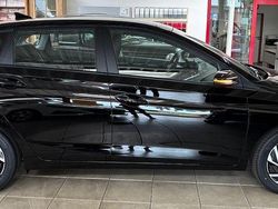 Schwarz Neu 2025 Hyundai i20 Select Limousine | 18.490 € (Fairer Preis)